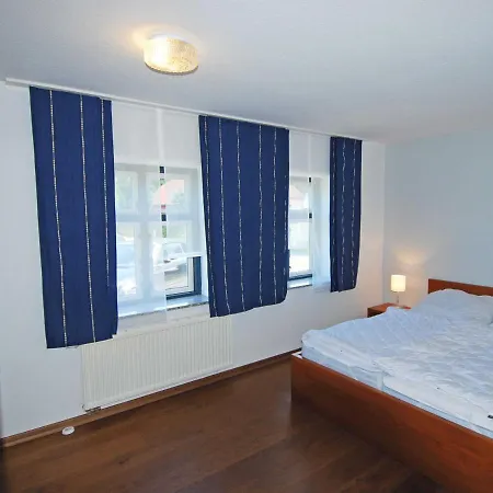 Apartment Fischerhaus - Wg 01 Mit Terrasse, Natur- Und Strandnah Baabe