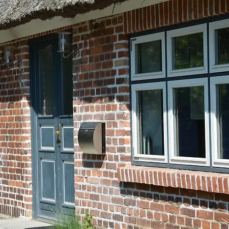Apartment Fischerhaus Baabe - Wg 01 Mit Terrasse, Natur- Und Strandnah *